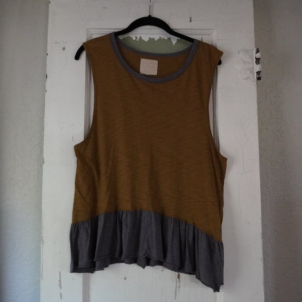 Chaser Olive & Gray Sleeveless Peplum Tank Babydoll Top Women’s